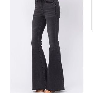 Judy Blue High Waist Flare Black NWT size 9